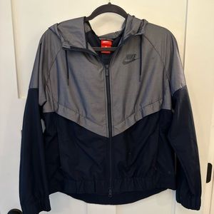 Nike Wind Breaker